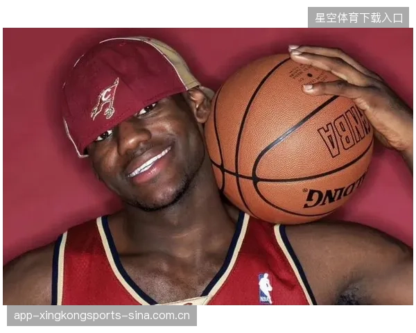 NBA球员抢板飞出场：场上瞬间彰显拼搏精神与篮球魅力